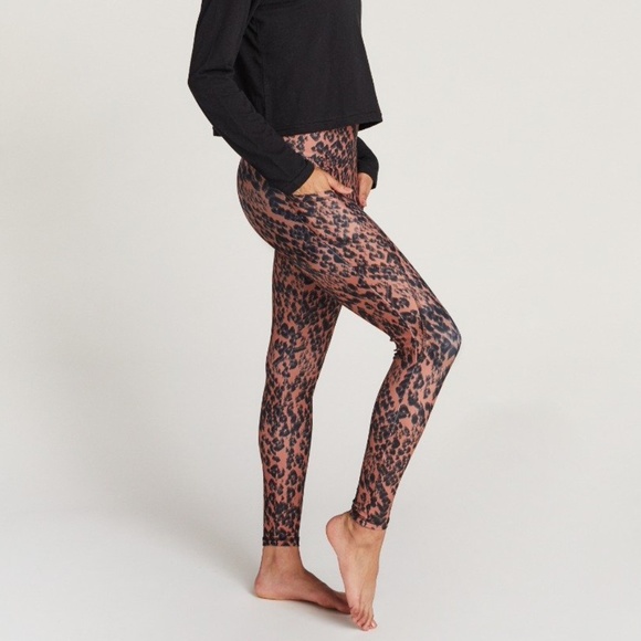 NWT STRUT THIS FLYNN ANKLE LEGGING RUST CHEETAH - Picture 3 of 9